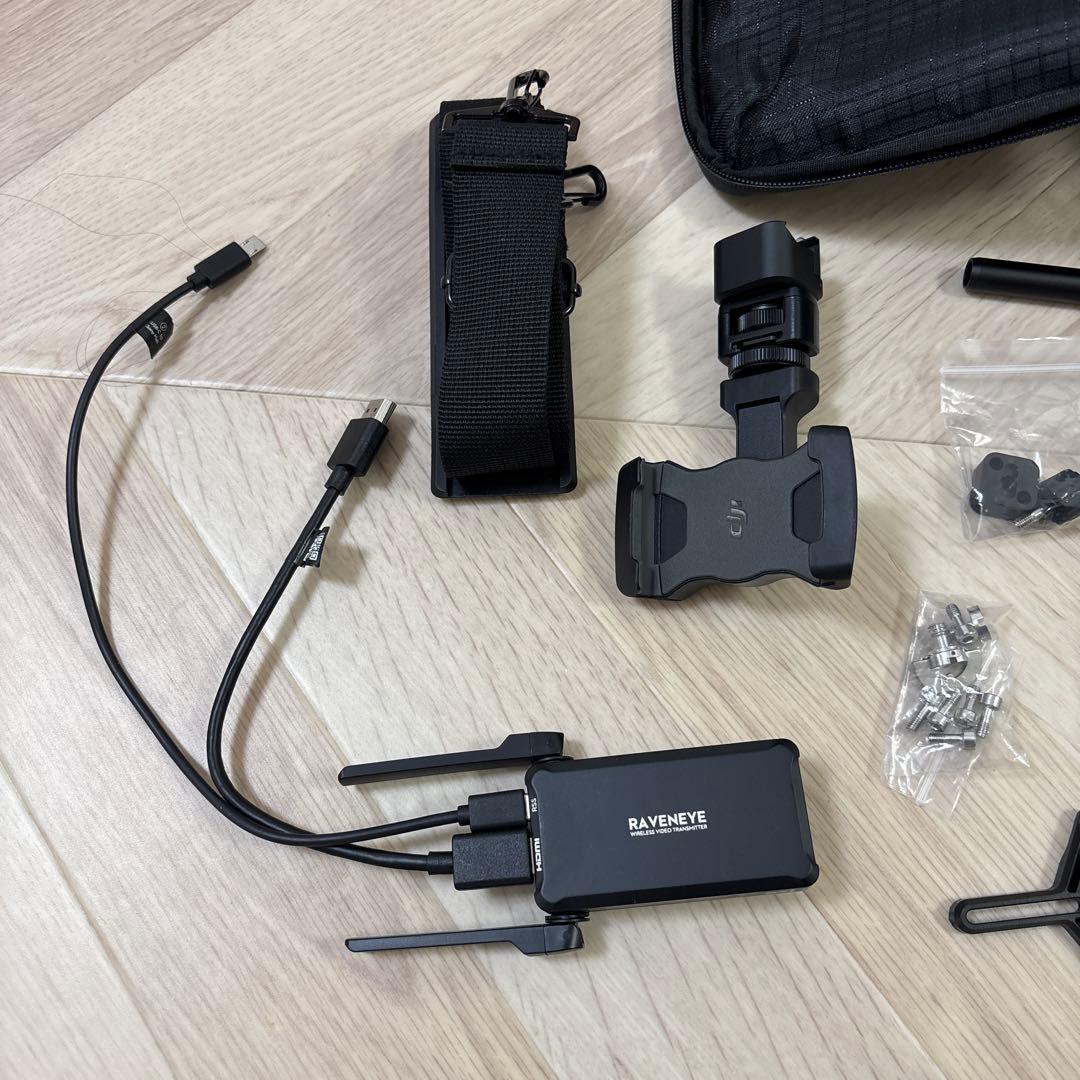 DJI RavenEye、スマホホルダーのみ