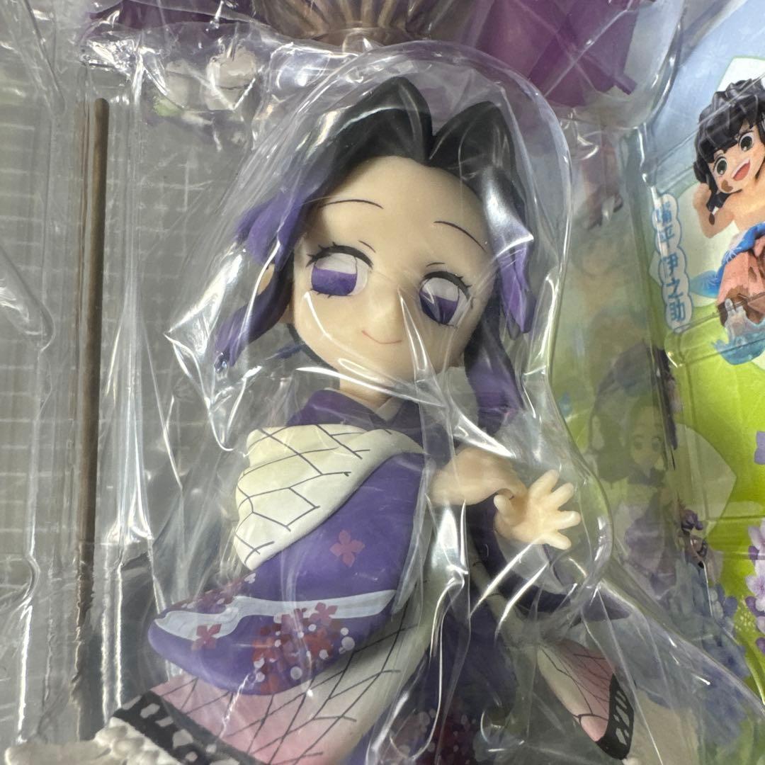 鬼滅の刃 海外 中国限定 フィギュア 梅雨シリーズ 胡蝶しのぶ　現品