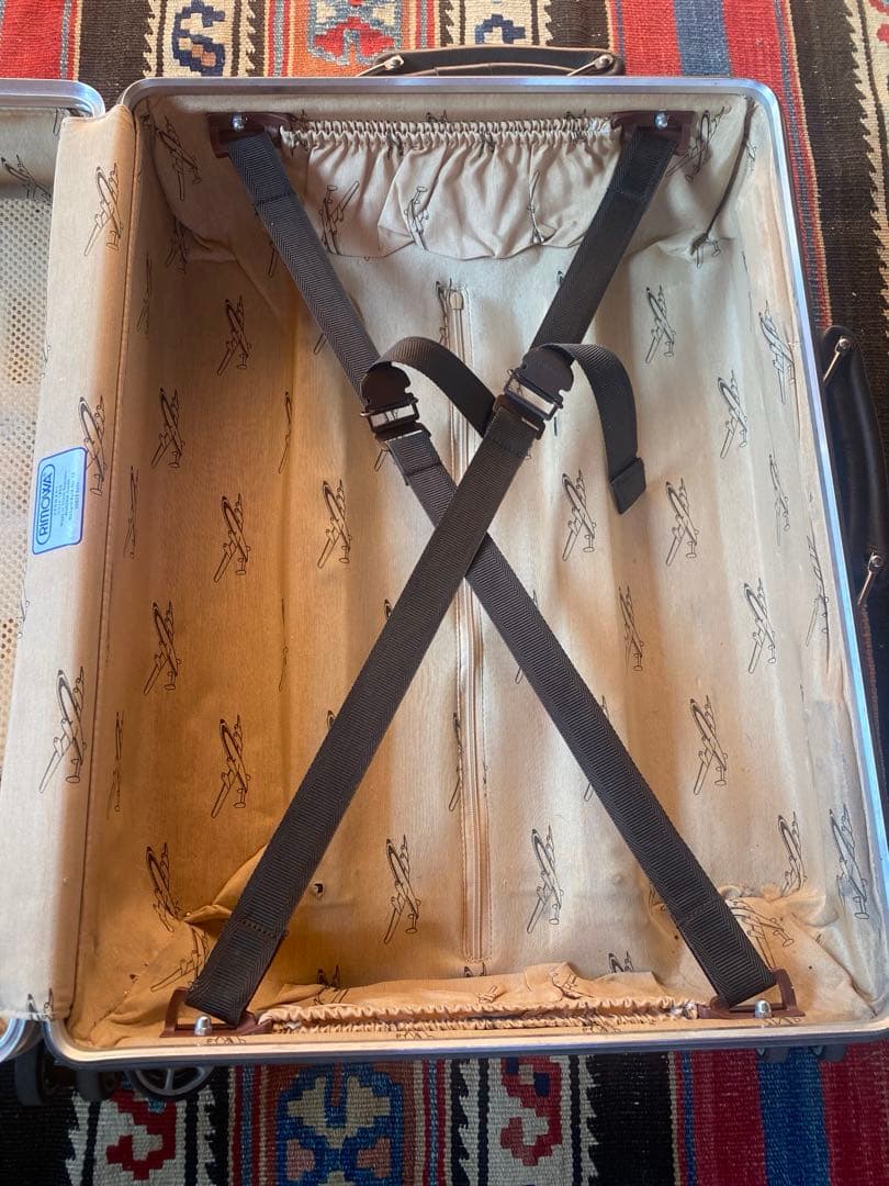 ま*ぃ様 希少旧ロゴ×ルフトハンザ★RIMOWAリモワ クラシックフライト35L