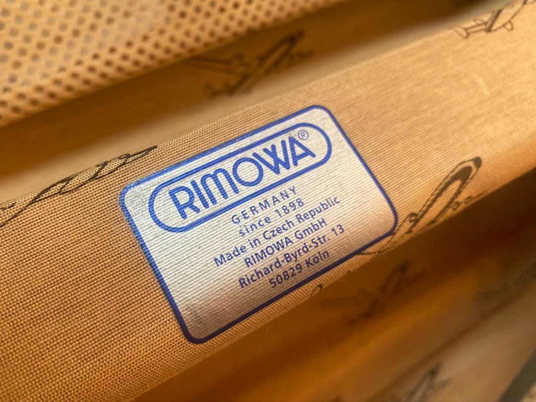 ま*ぃ様 希少旧ロゴ×ルフトハンザ★RIMOWAリモワ クラシックフライト35L