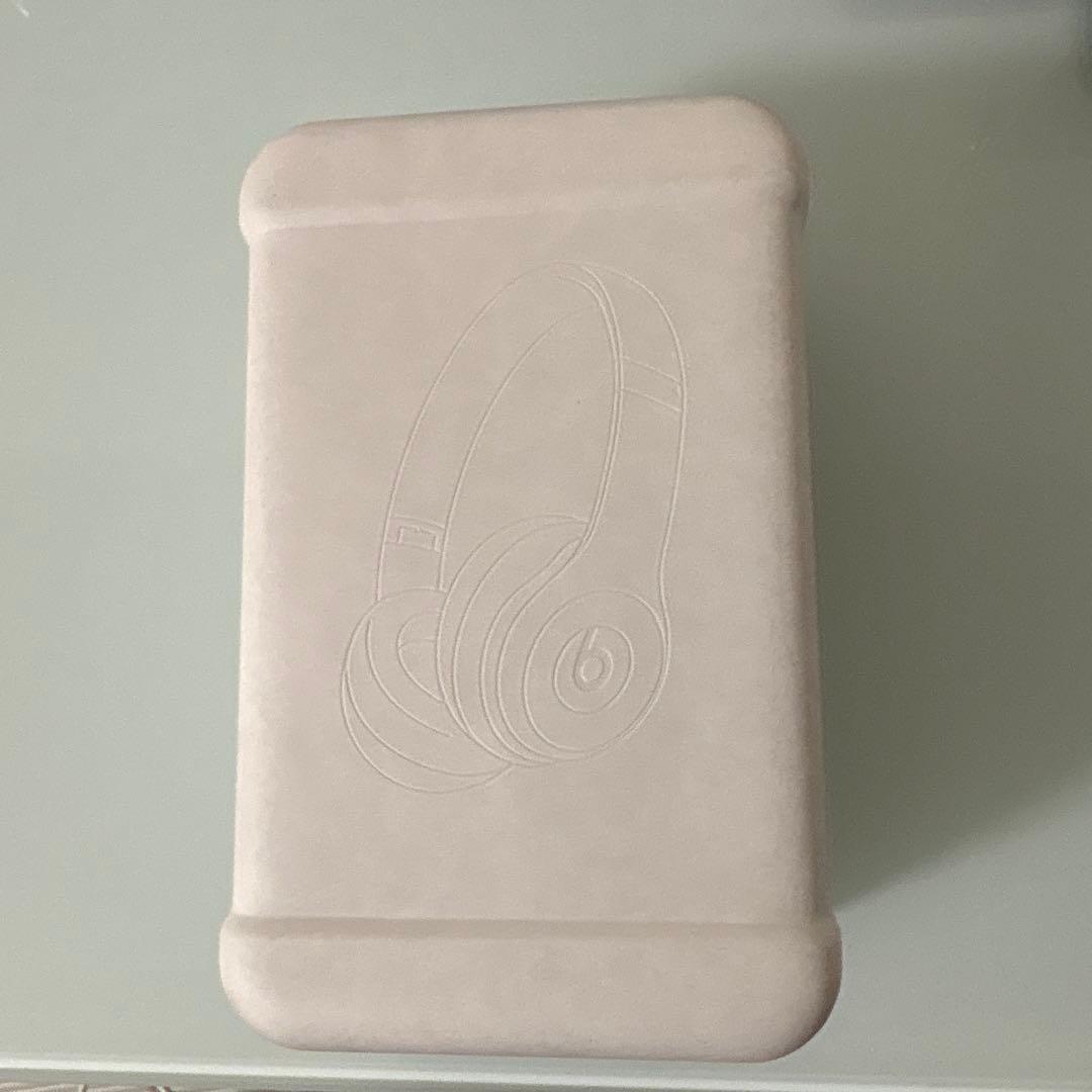 Beats ワイヤレスヘッドホン クラウドピンク