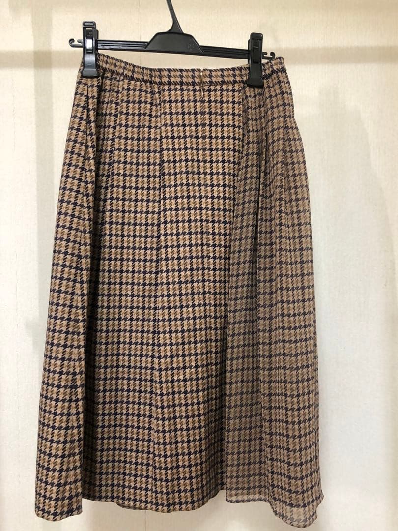 モラビトブラン　チェック　フレアスカート