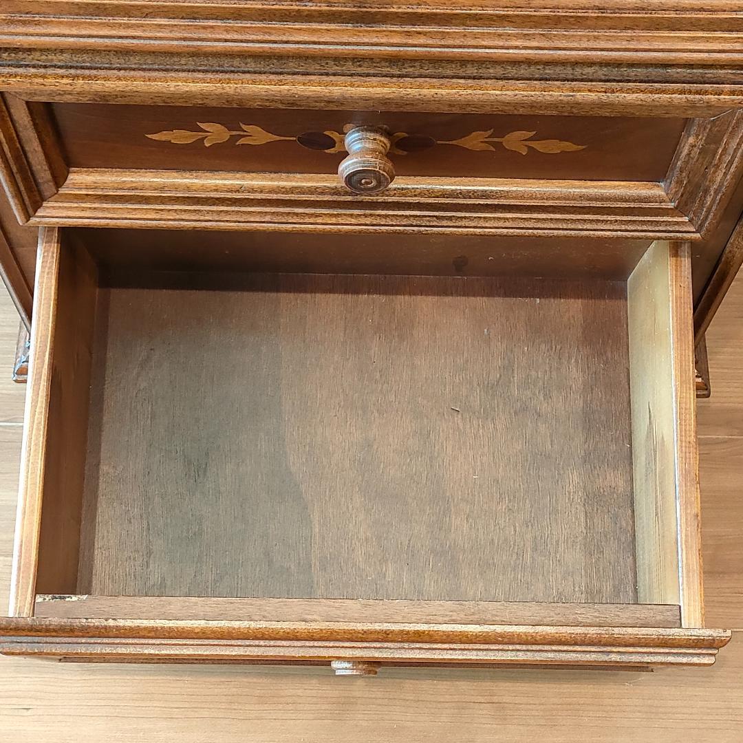 象嵌　アンティーク　キャビネット　丸脚　木製　引き出し3杯