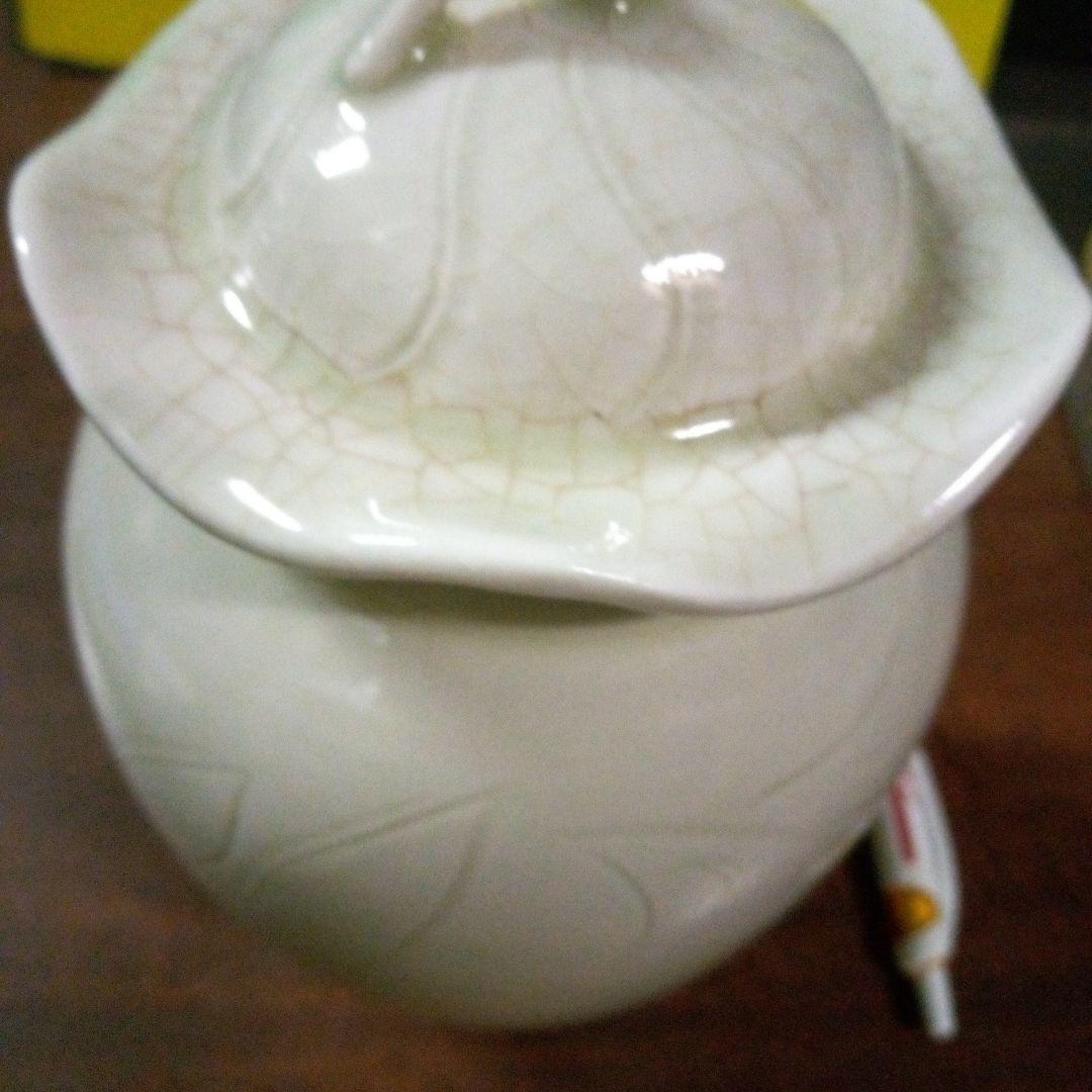 中国陶磁器　宋定窯　蓋付き壺