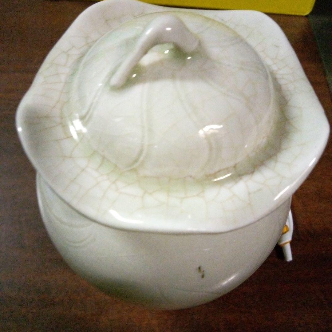 中国陶磁器　宋定窯　蓋付き壺