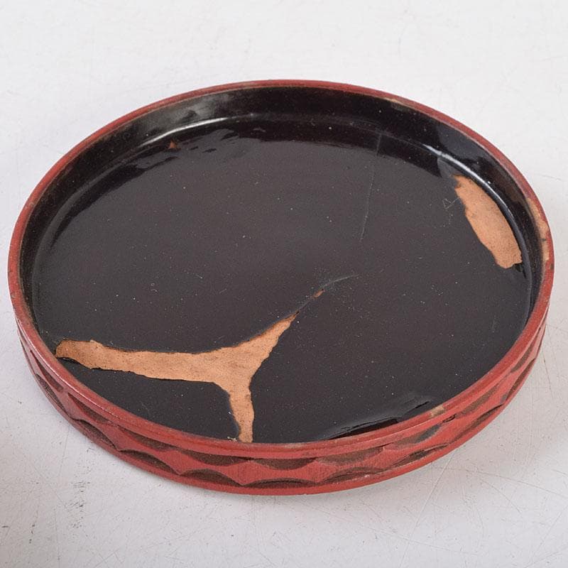 茶道具　漆塗　堆朱香合　仕覆付　C　8668