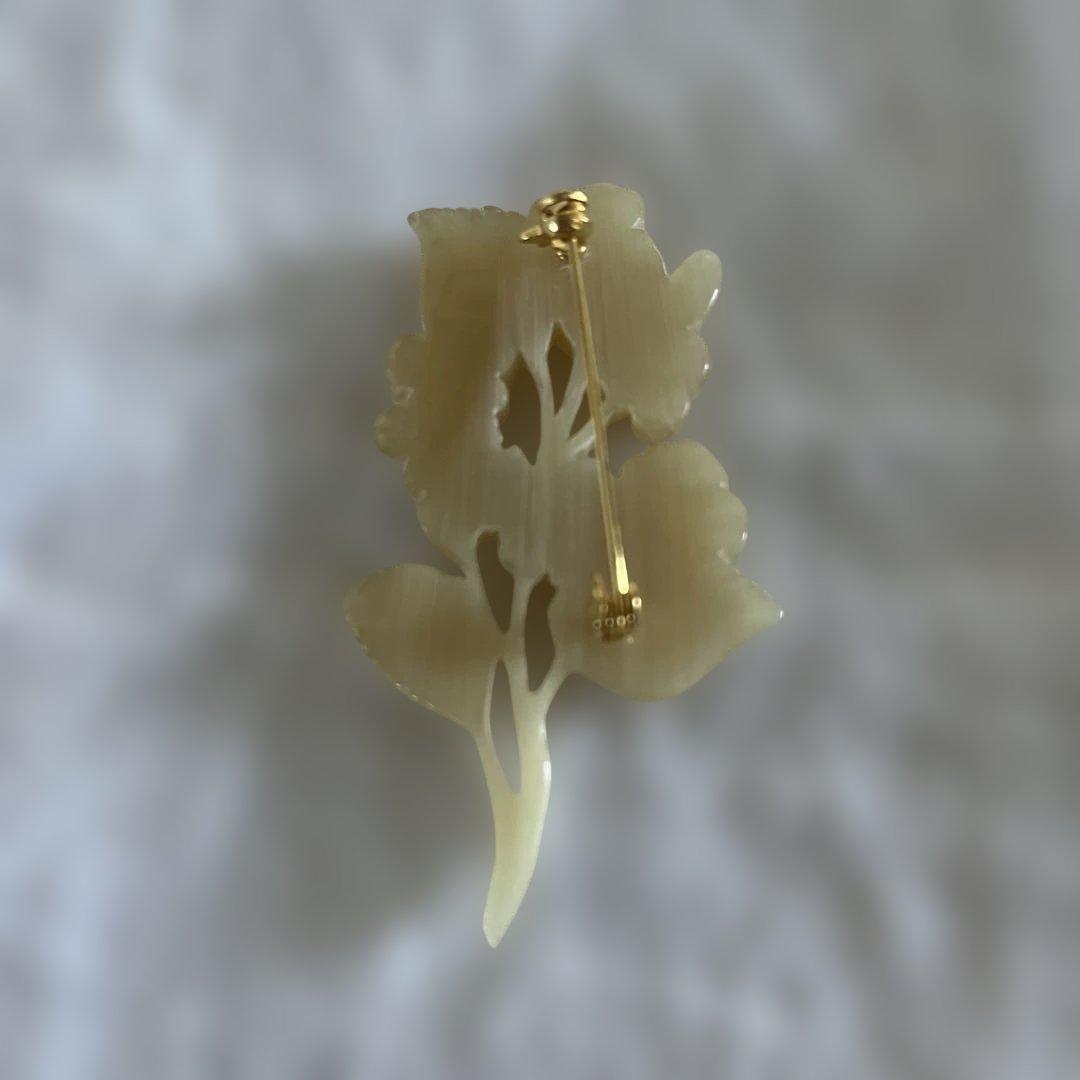 BISOU ビソウ　水牛ブローチ