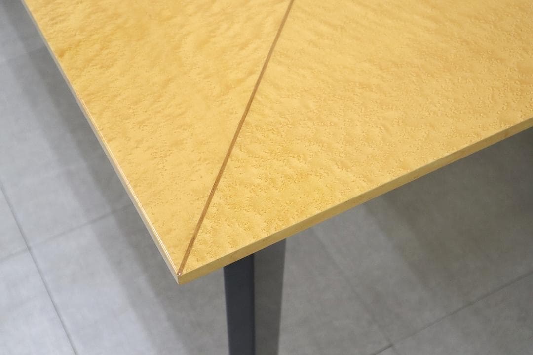 IDC大塚家具 スプレンダー 最高級 バーズアイ メープル ダイニング テーブル