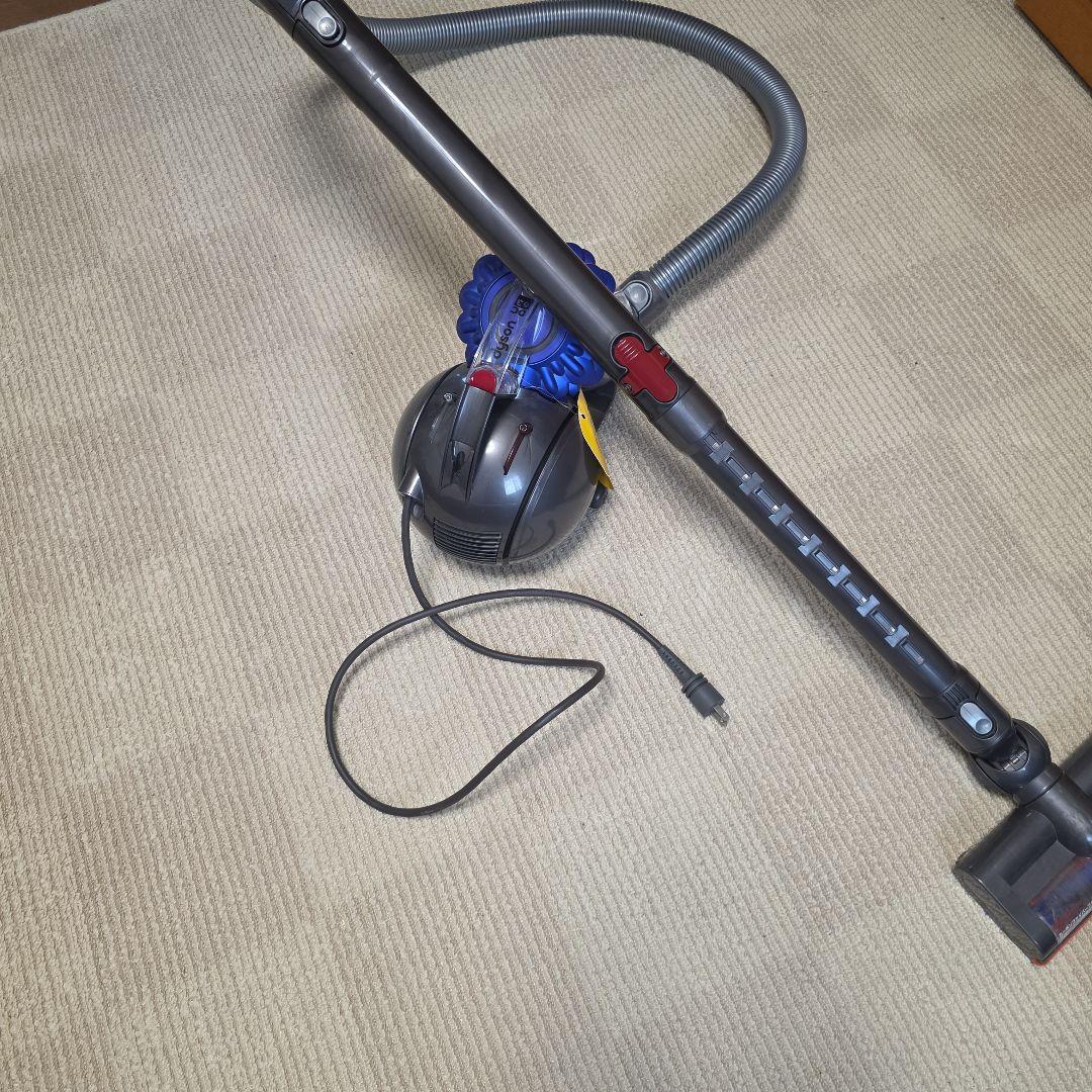 Dyson DC63　ダイソン掃除機 Motorhead キャニスター掃除機