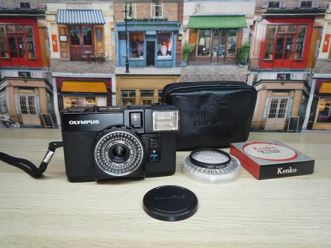 ☆ストロボ付きハーフカメラ☆ OLYMPUS PEN EF　㉖