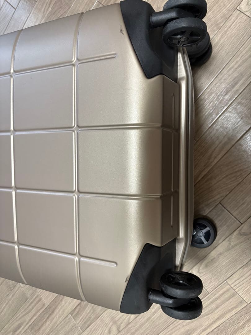 サムソナイト Samsonite スピナー69 スーツケース 68Ｌ美品