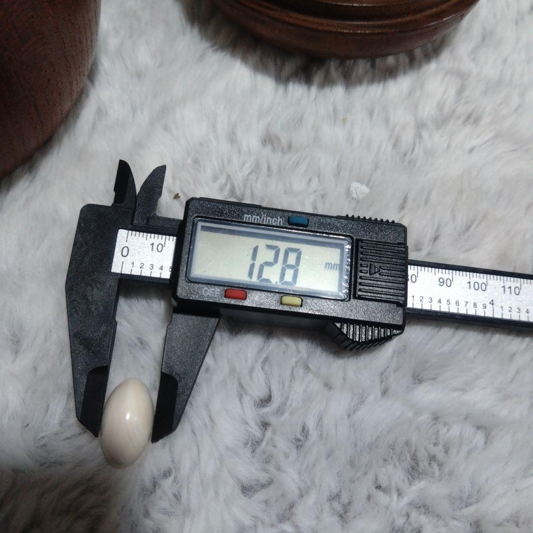 囲碁　本蛤碁石、那智黒碁石12.7〜13.3ミリ　碁笥