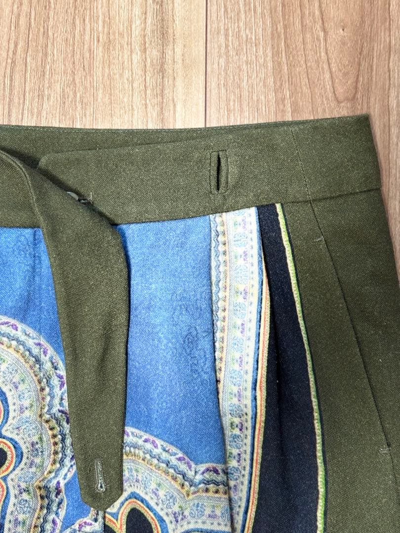 DRIES VAN NOTEN 秋冬グリーンスカーフ柄　ひざ丈タイトスカート