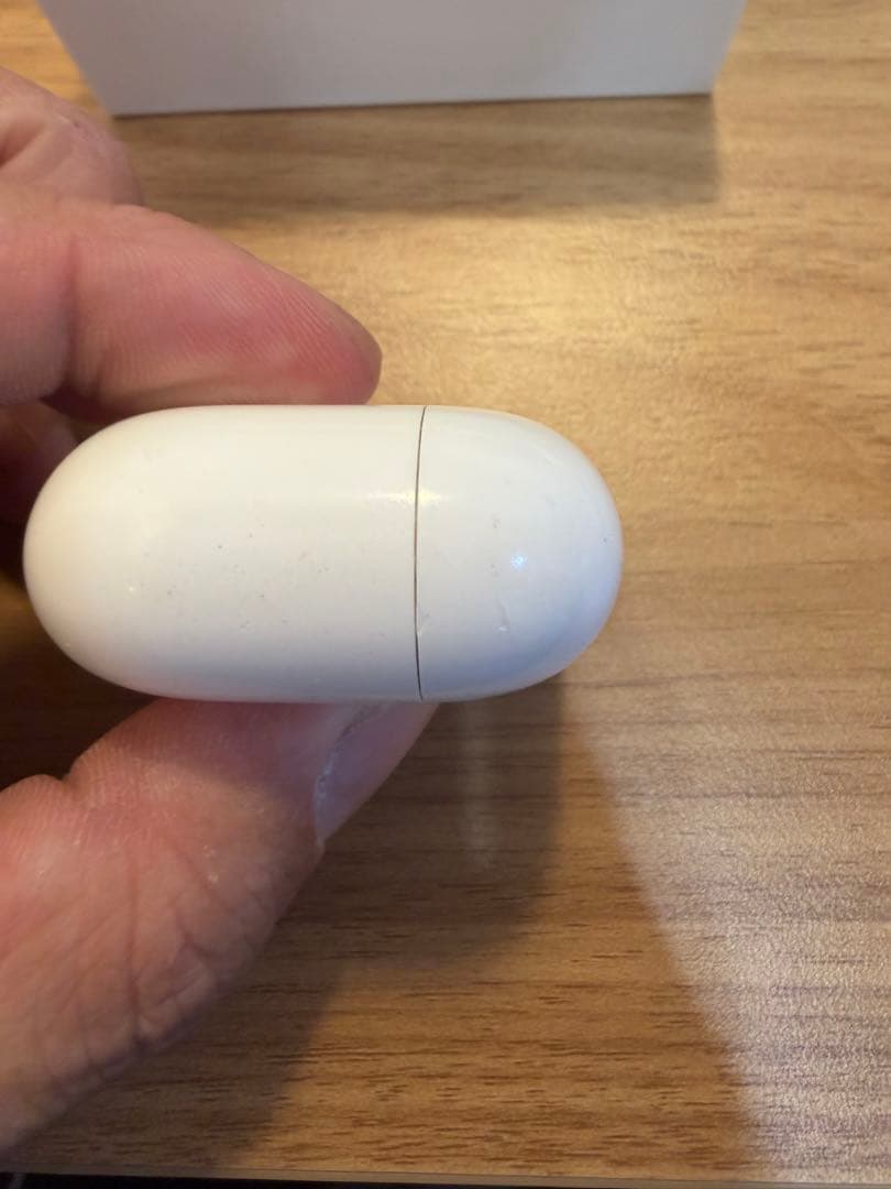 AirPods Pro 2 本体 正規品　箱付き(未使用イヤチップ付けます)