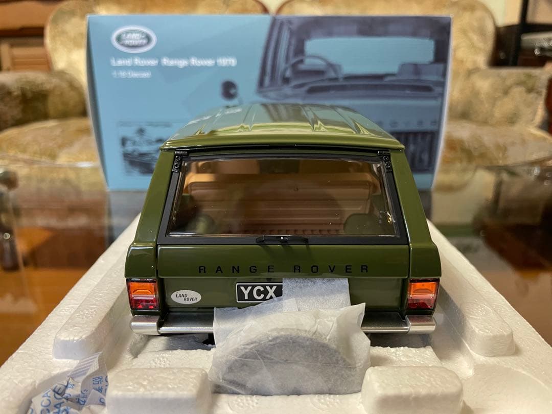価格変更1/18オールモストリアル レンジローバー1970 グリーン 未展示品