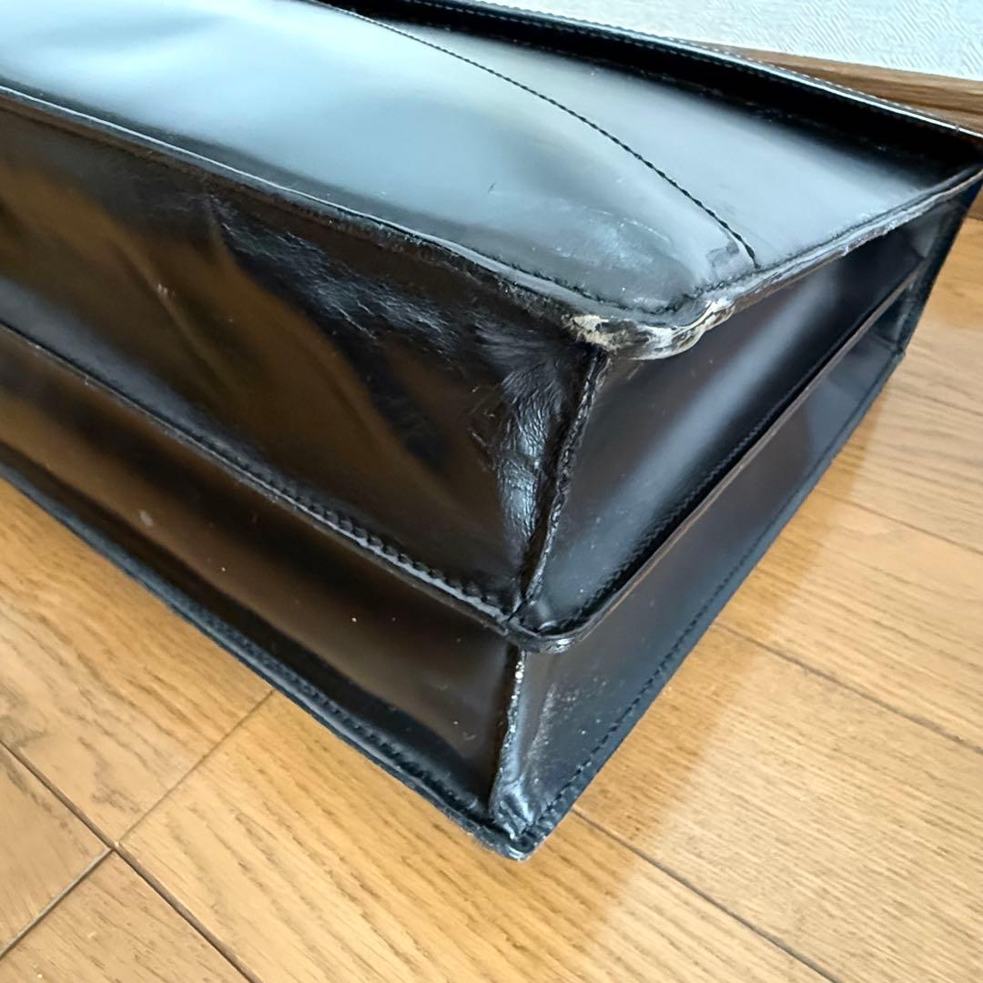 【美品】ロエベ　アナグラム　ディプロマティコ　ビジネスバッグ　ロゴ型押し　レザー