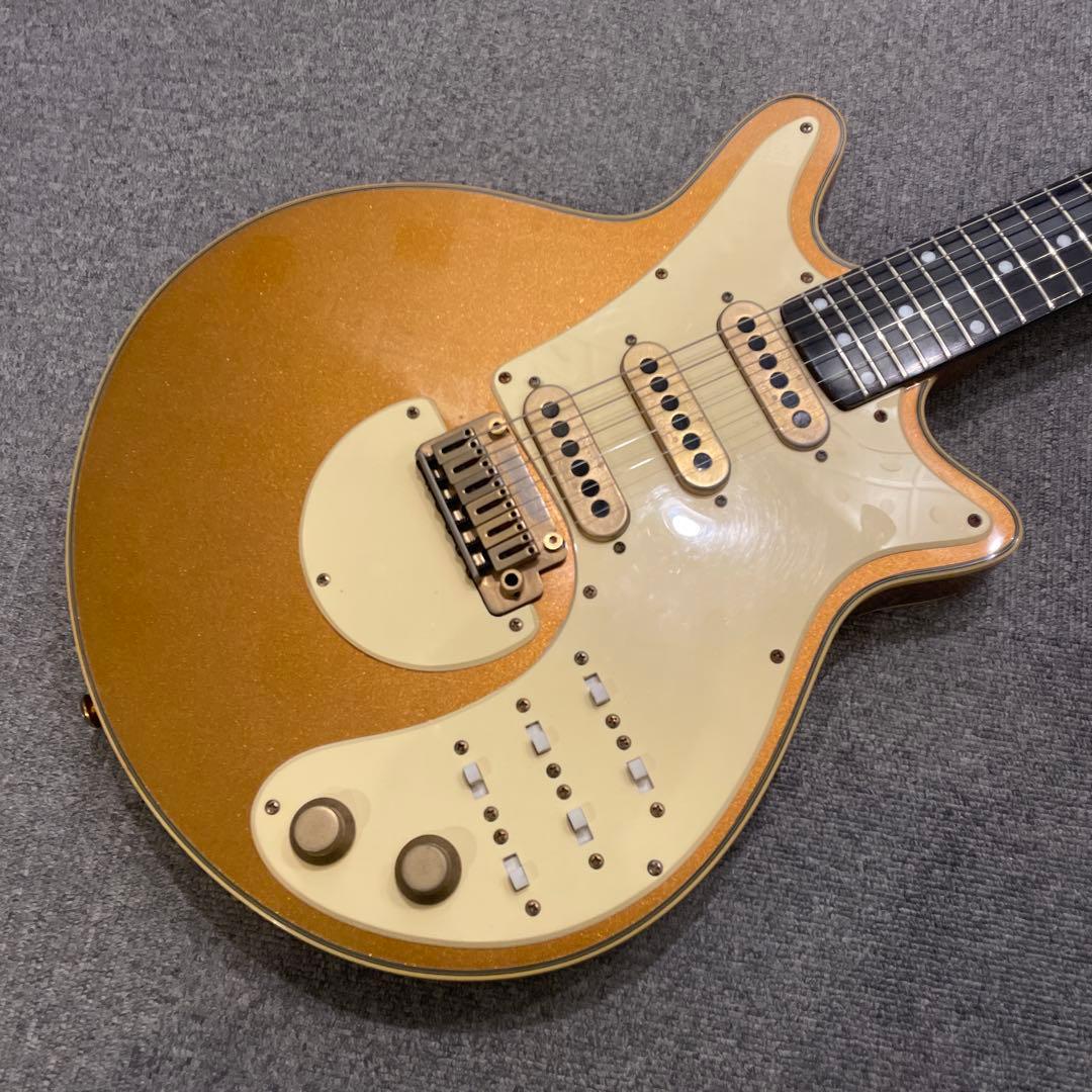 ブライアン・メイ・ギターズ ジュビリー・ゴールド・フィニッシュ 送料込