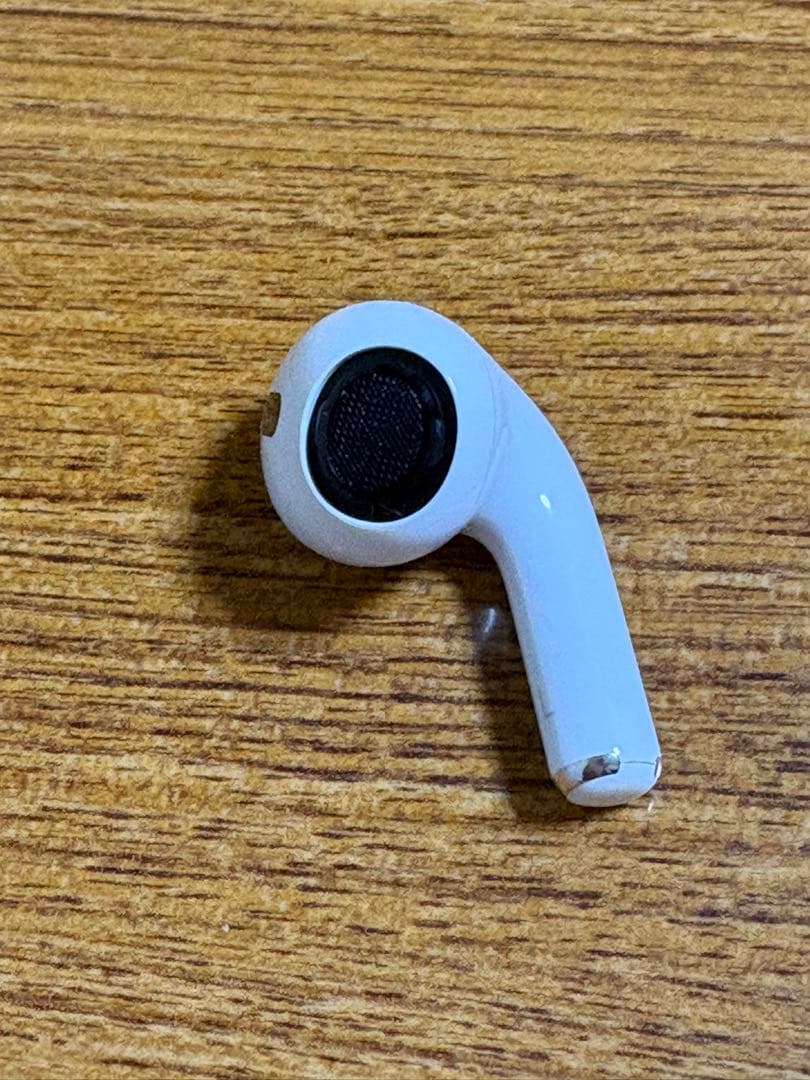 AirPods Pro 第2世代 Lightning A2698