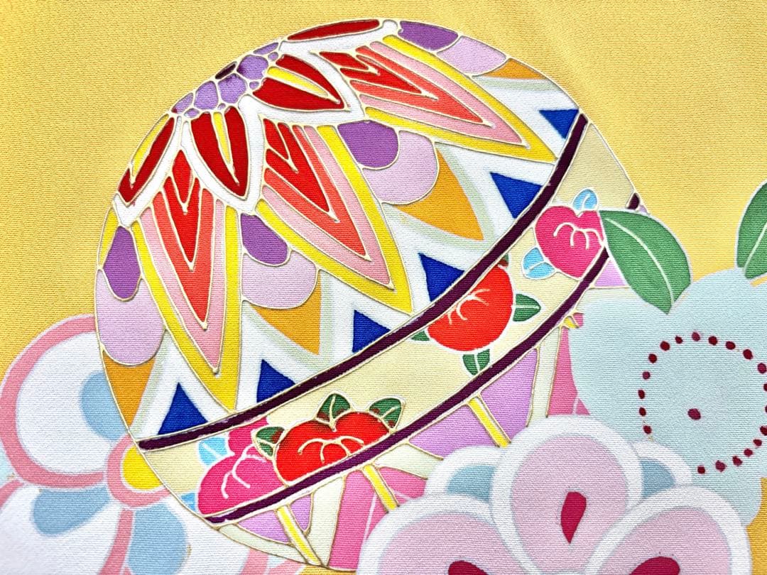 七五三着物　7ー8才　女児　四つ身　毱・桜／黄色系《子供492》#江戸小もーん