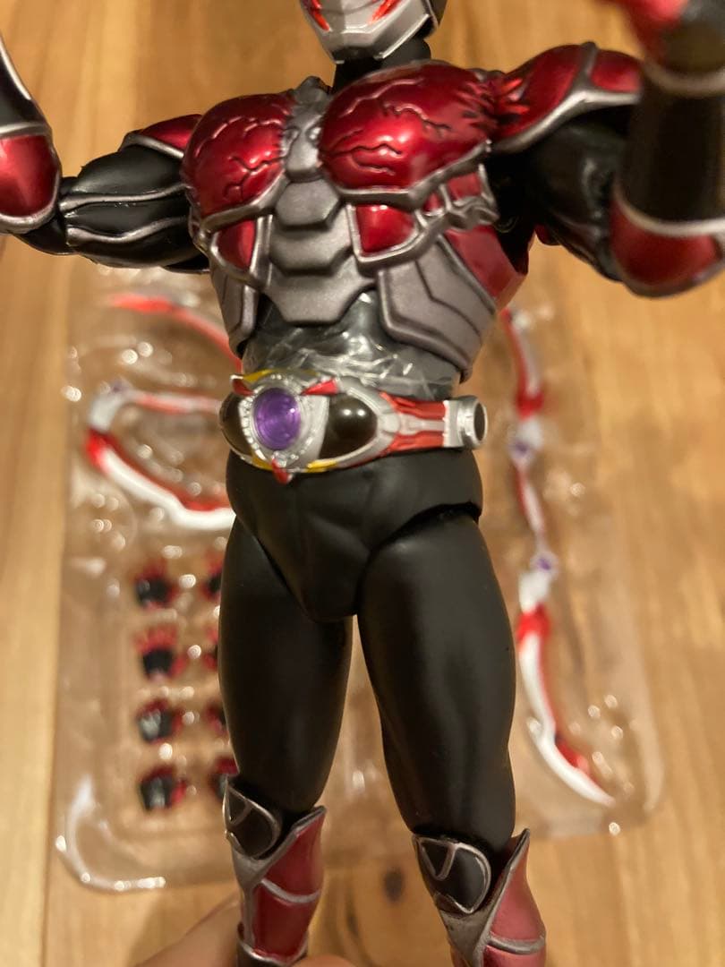 s.h.Figuarts仮面ライダーアギト　バーニングフォーム