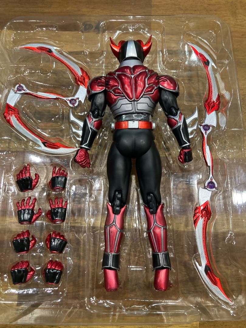 s.h.Figuarts仮面ライダーアギト　バーニングフォーム