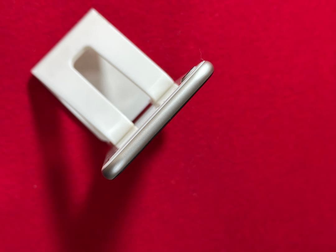 【5337】iPhone SE3第3世代スターライト 128GB simフリー