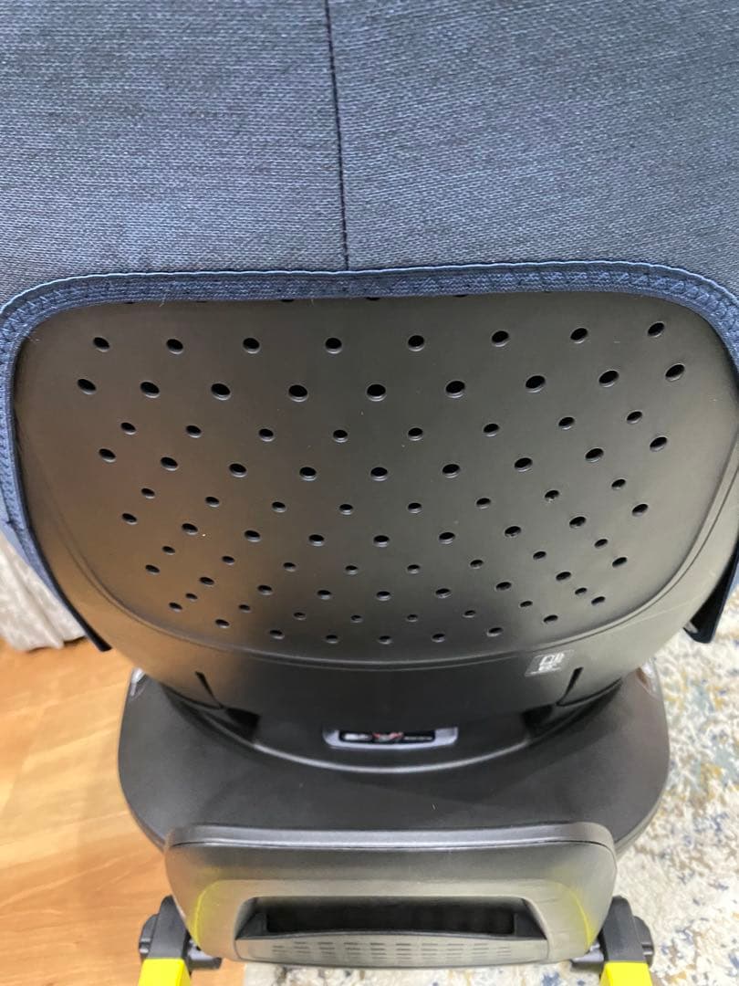 バ*ト様 極美品！アップリカ　Aprica　クルリラビッテエックス　R129適合