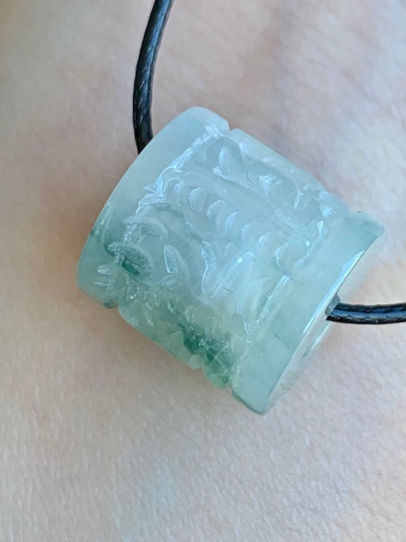 ☘本翡翠　氷種❄️六字真言　ルース⭐️路路通⭐️ネックレス　新品 0155