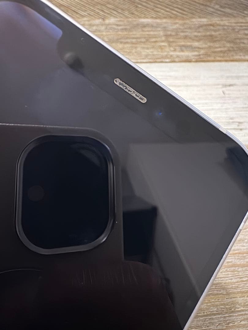 超美品 バッテリー100% Apple iPhone 12 ホワイト 本体