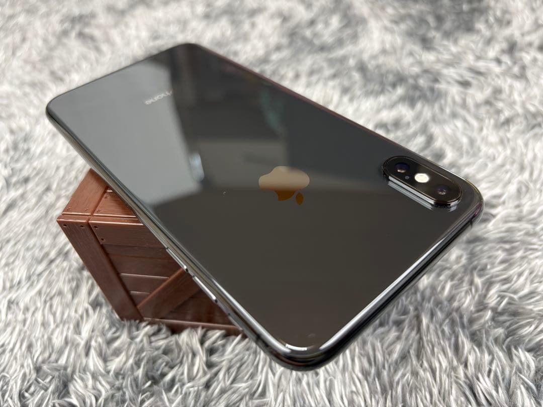 美品SIMフリー iPhone XS Max 256GBスペースグレイ 本体のみ