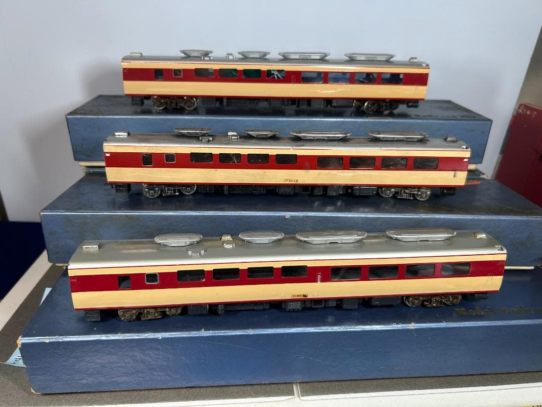 カツミ キハ82系 状態やや不良12両+不良2両 14両セット 残パーツあり