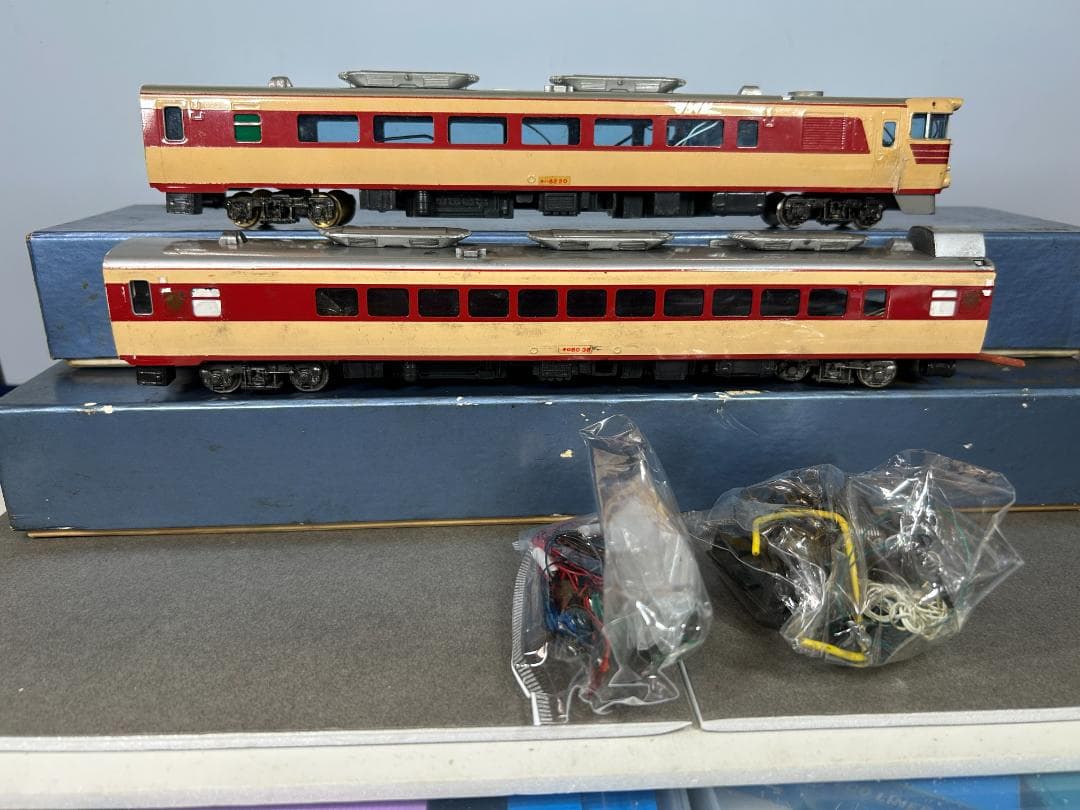 カツミ キハ82系 状態やや不良12両+不良2両 14両セット 残パーツあり