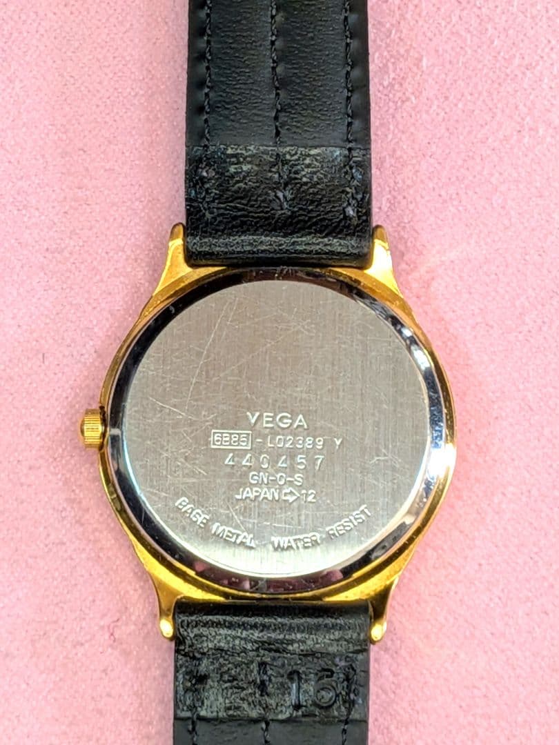シチズン　VEGA ムーンフェイズ　デイト　稼働　新品電池　新品ベルト