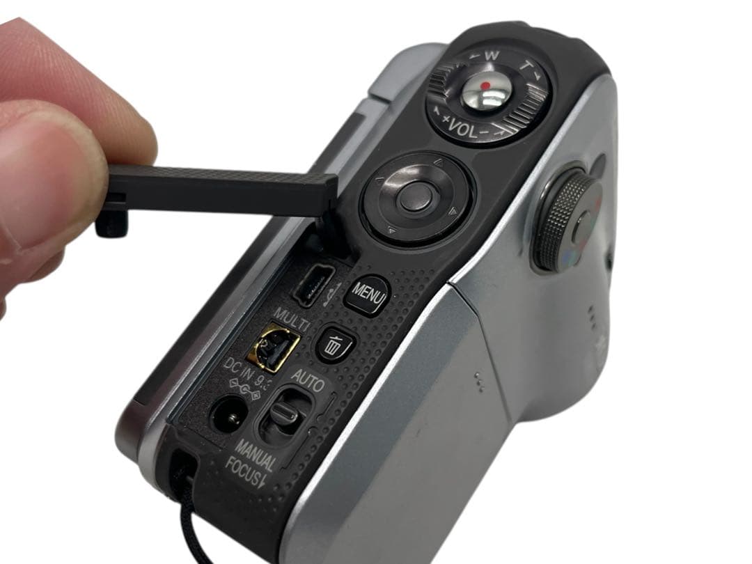 Panasonic SDR-S200-S SDビデオカメラ 本体