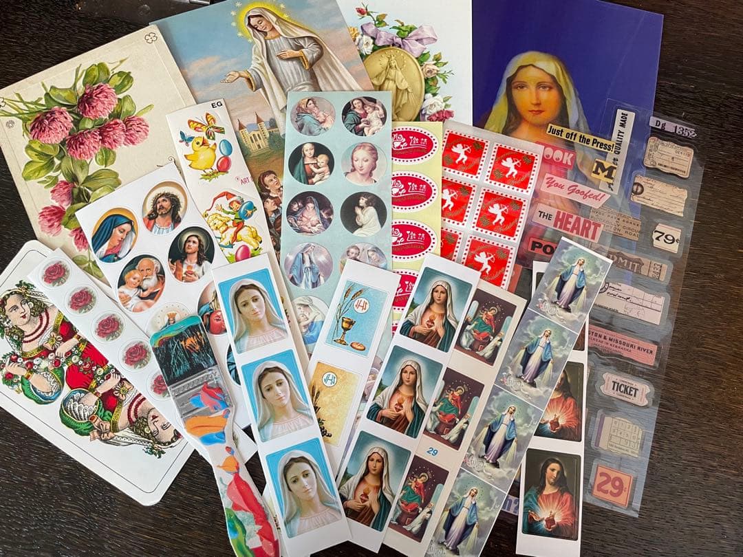 A)聖なるおすそ分けファイル　コラージュ素材　レース