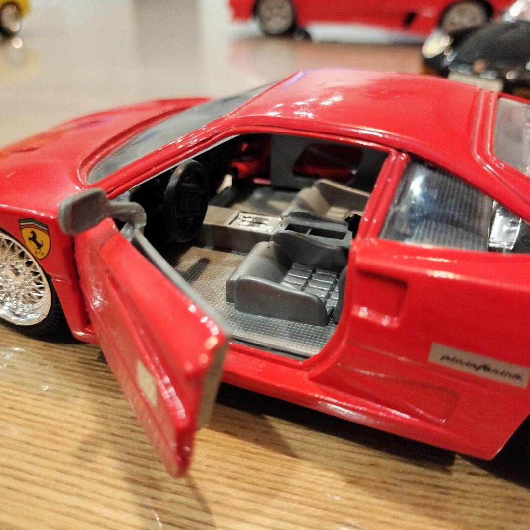 ミニカーセット　1/18が1台　1/24が3台