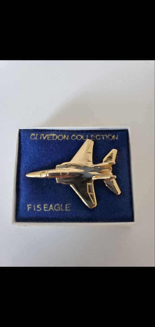 F-15　EAGLE　ゴールドピンバッジ　逸品　トップガン