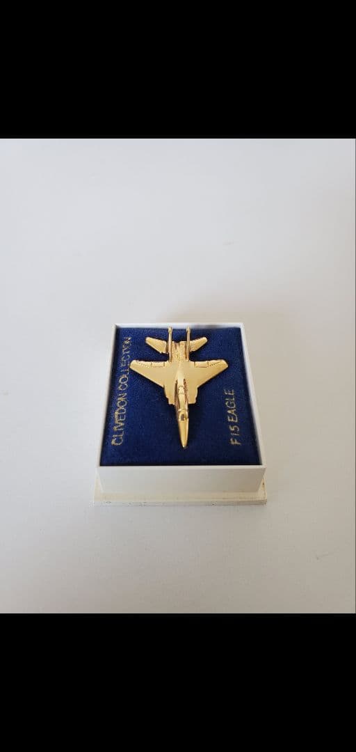 F-15　EAGLE　ゴールドピンバッジ　逸品　トップガン