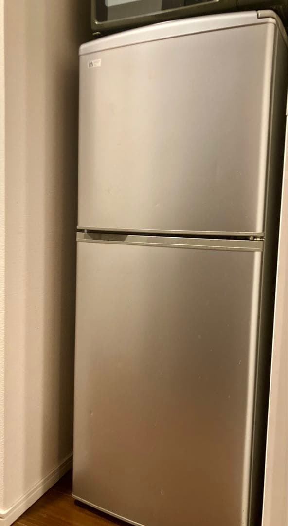 美品！シルバー 上下二段式冷蔵庫 コンパクト