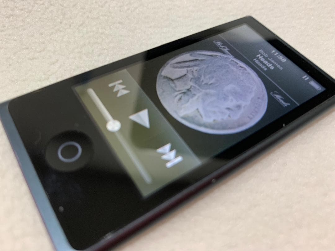 【美品】Apple iPod nano 第7世代 16GB スレート