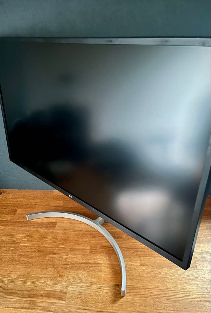 LG 32UL750-W 4Kモニター 31.5インチ