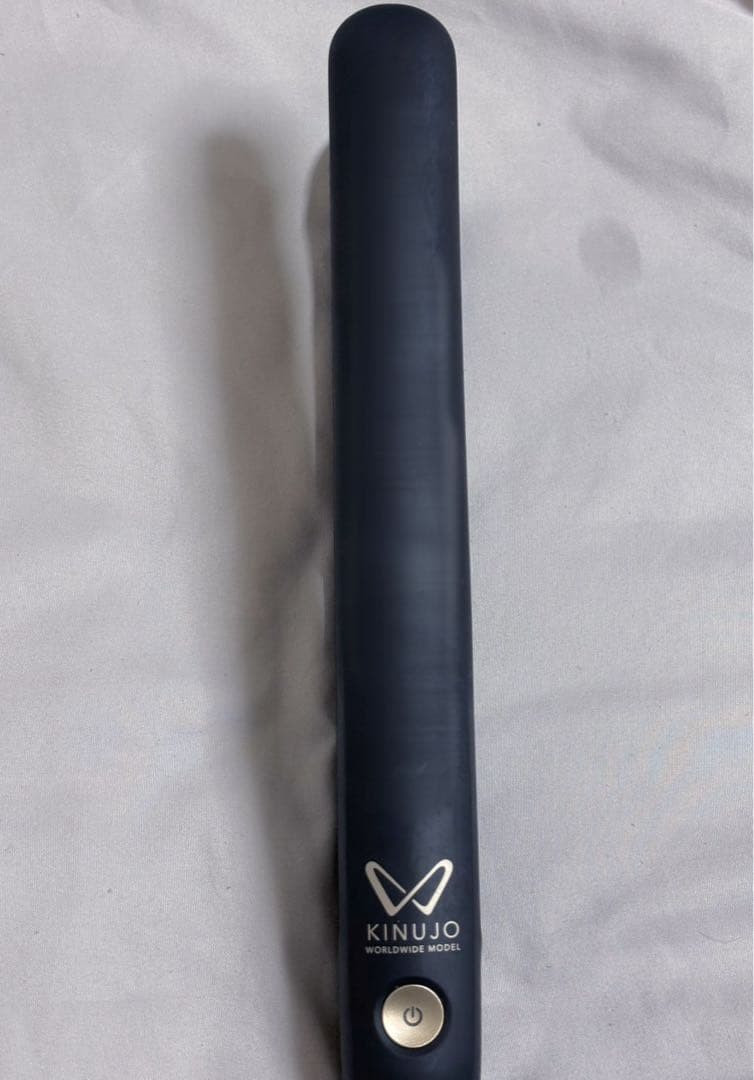 KINUJO ブラック ストレートヘアアイロン