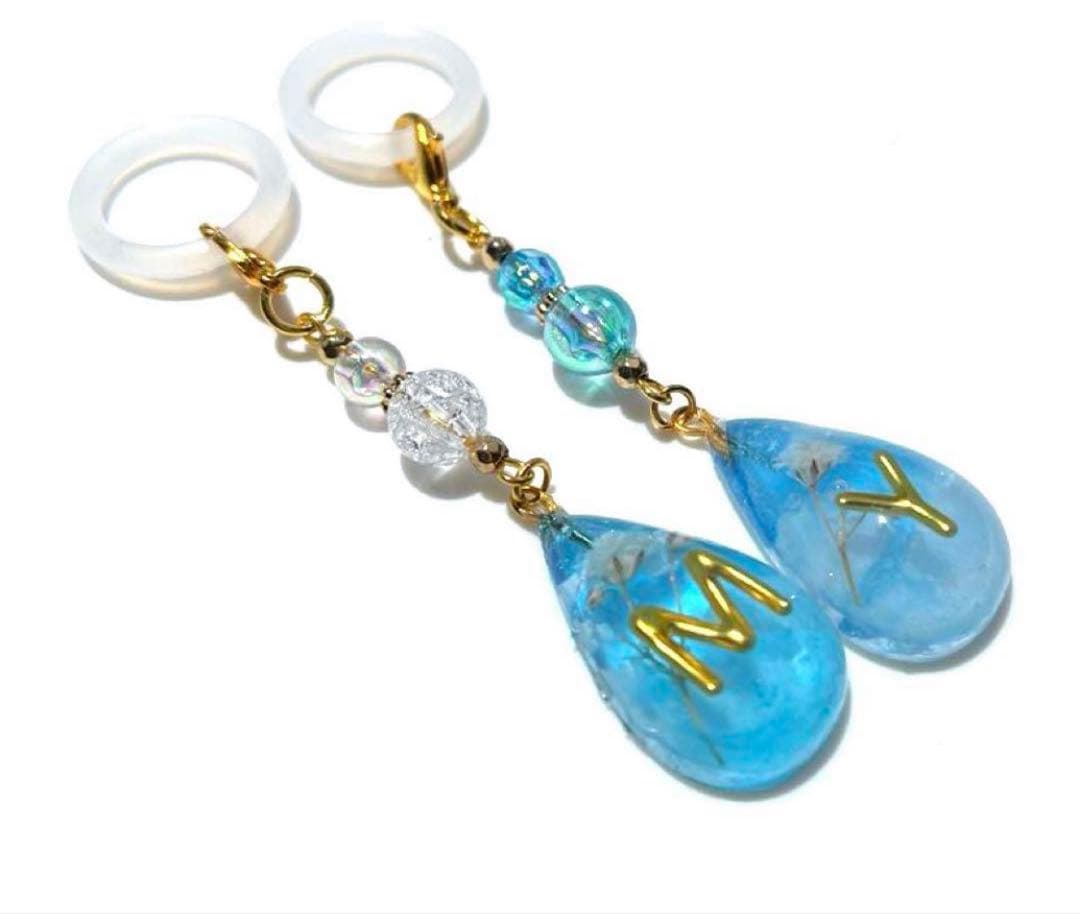 ❤️竜そばです❤️ 暗闇で光る　レジン　チャーム　21点　プレゼント付