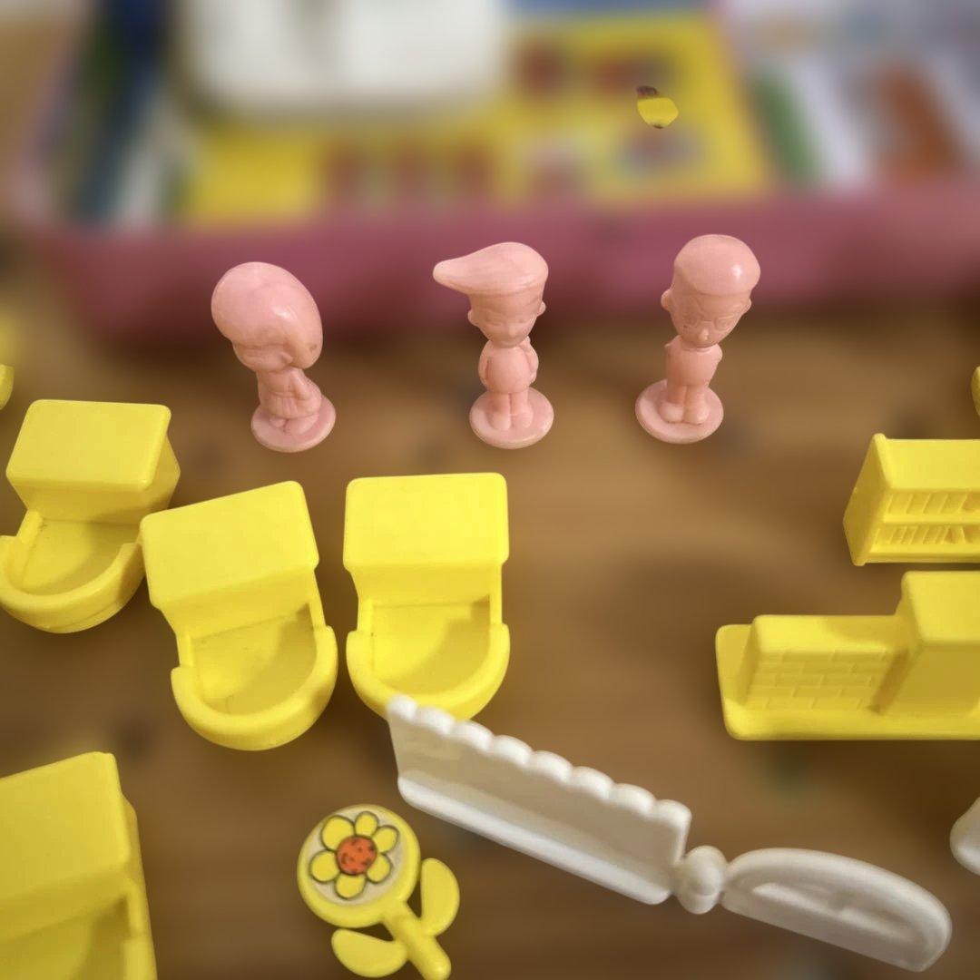 ちびまる子ちゃんレトロ筆箱　ゆかいな学校