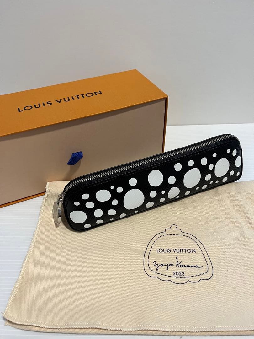 LOUIS VUITTON 草間彌生コラボ ペンケース