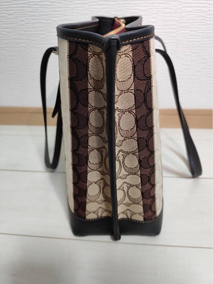 コーチ ストライプ トートバッグ