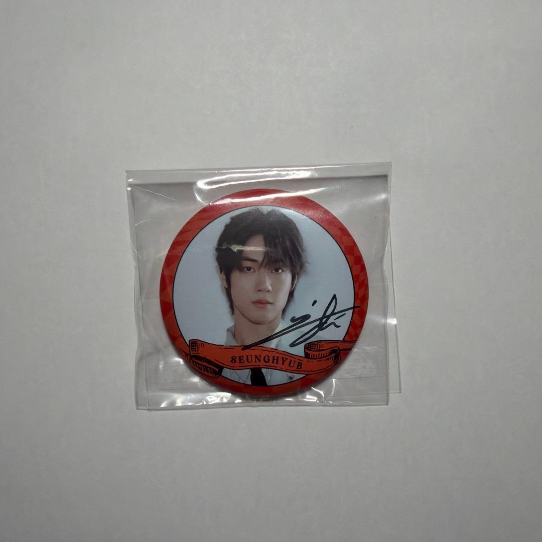 N.Flying FNCKINGDOM イスンヒョプ サイン入り缶バッチ