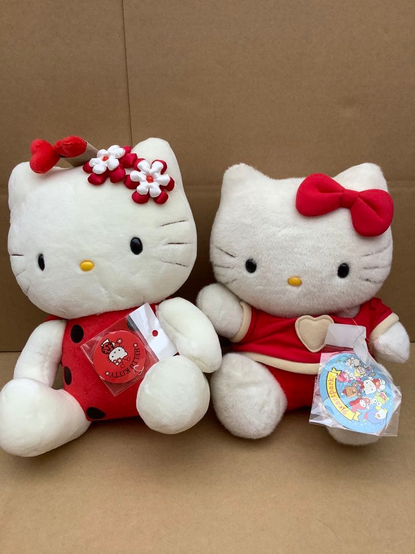ハローキティ ぬいぐるみ 2体セット　キティちゃん