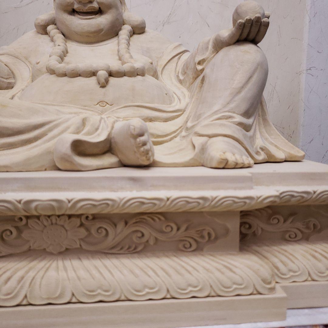 Ｂフライデー　縁起物 七福神楠材１木造り 特上彫り布袋座像★福徳円満 ほていさん