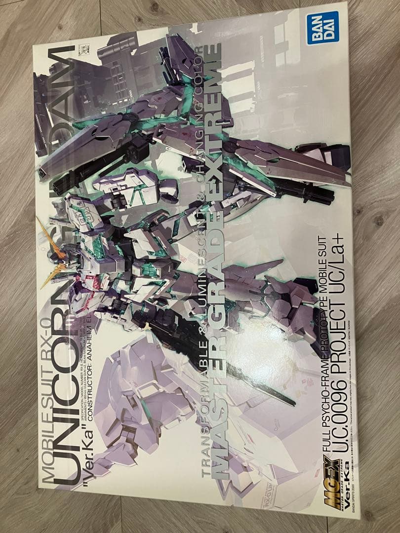 バンダイスピリッツ MGEX 1／100 ユニコーンガンダム Ver.Ka 新品